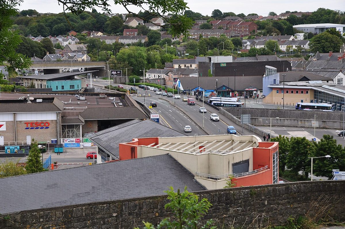 Bridgend, Town Scenery
